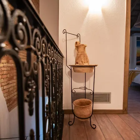 Guest house Masia Tinet Deltebre