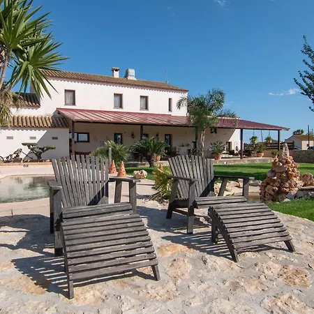 Guest house Masia Tinet